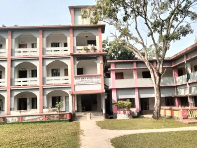 সমাজ পরিবর্তনের অগ্রদূত